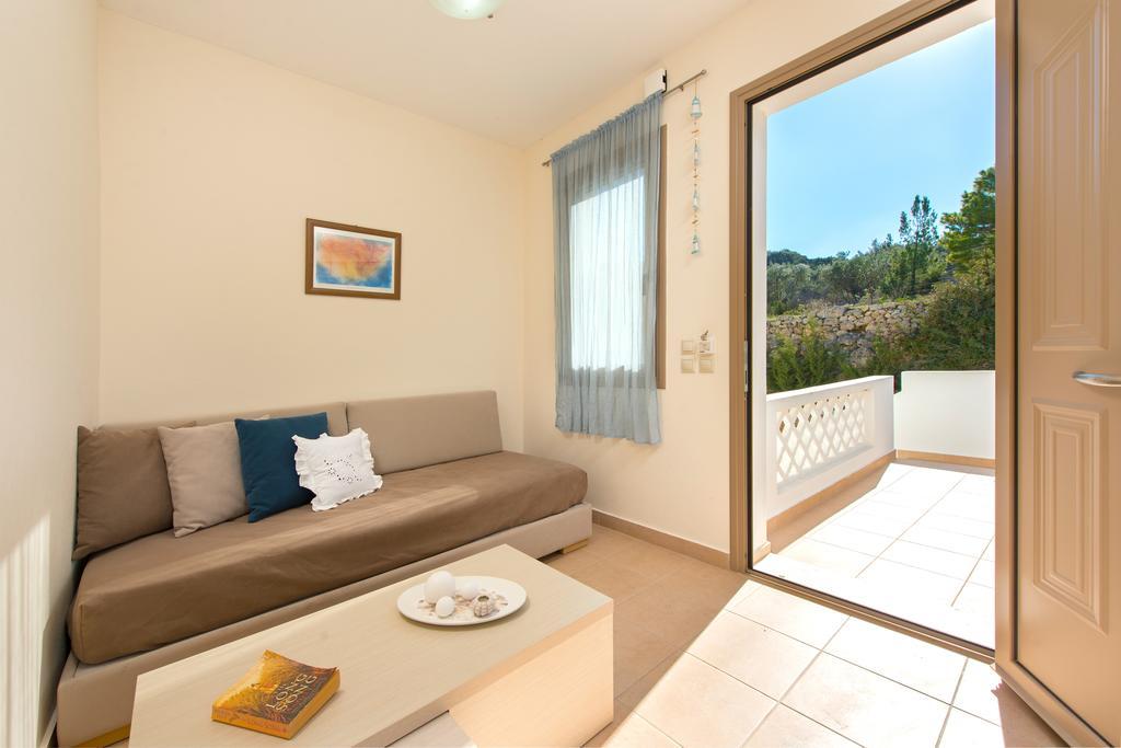Renata'S Villas Karpathos Phòng bức ảnh