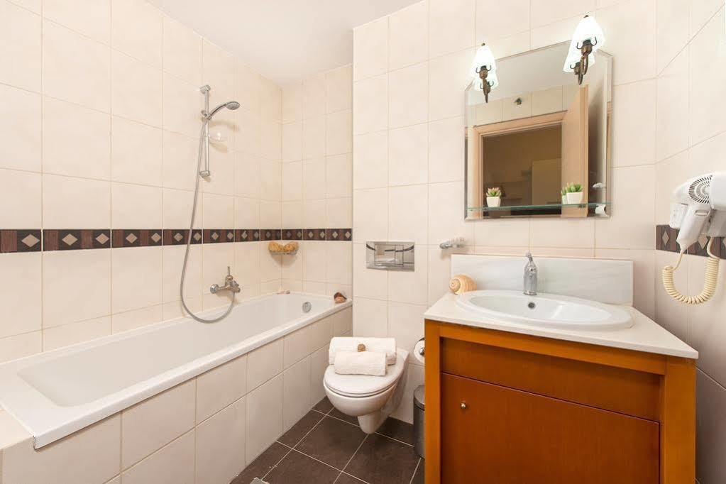 Renata'S Villas Karpathos Ngoại thất bức ảnh